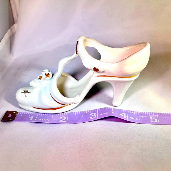 Miniature Collectable Porcelain Shoes Vintage Signed - Picture 3 of 14